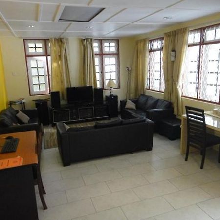 Eight Mentigi Guesthouse Cameron Highlands Zewnętrze zdjęcie
