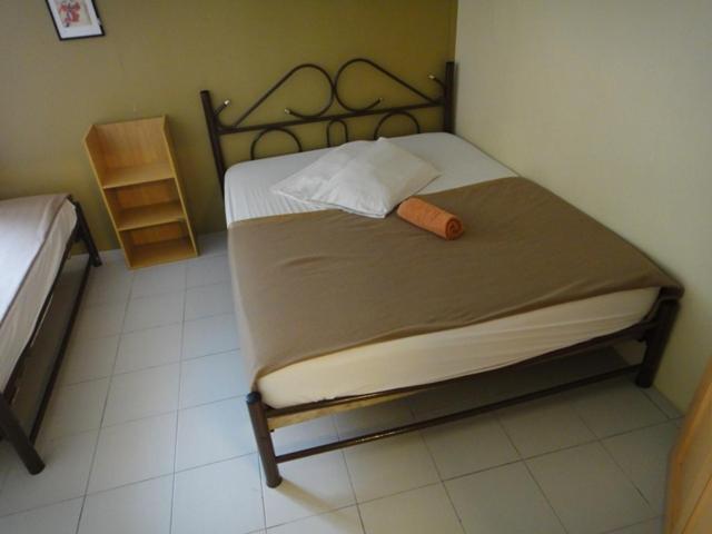 Eight Mentigi Guesthouse Cameron Highlands Pokój zdjęcie