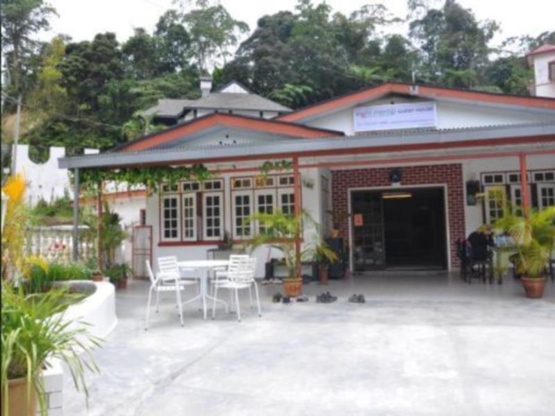 Eight Mentigi Guesthouse Cameron Highlands Zewnętrze zdjęcie